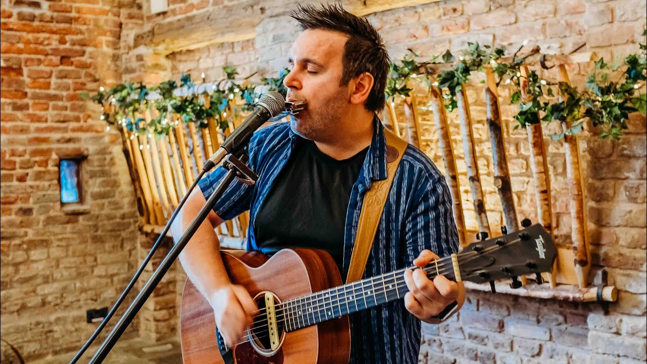 Meols Hall Merseyside acoustic Wedding Band & acoustic wedding singers