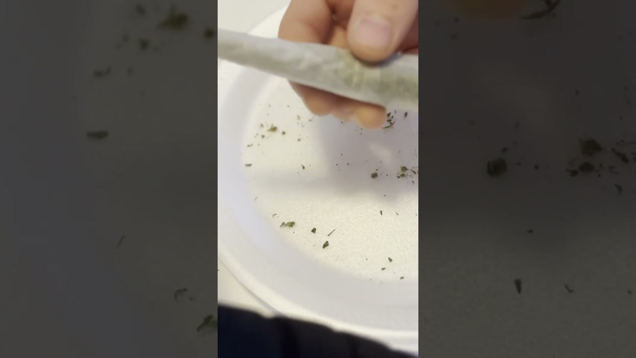 how to roll a 4 paper joint