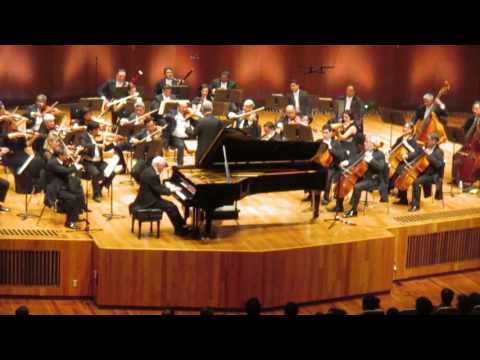 Concierto para piano no. 21 (I. Allegro moderato). Mozart. Osorio. Hansjörg Schellenberger. OFUNAM