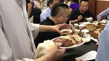 A Taste of Old Hong Kong In the Lin Heung Tea House