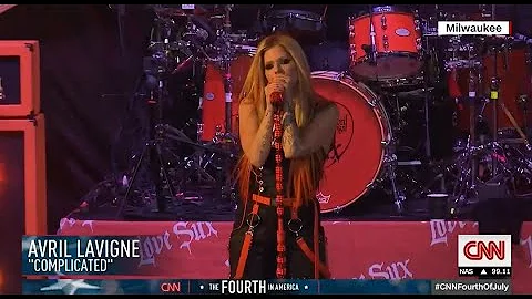 Avril Lavigne Summerfest 2022 - Sk8er Boi, Complicated, Bite Me (The Fourth in America CNN)