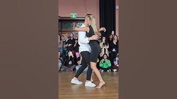 Ronie Saleh & Frida 🎼 Ayra Starr - Commas🎥 @brendonsatram5153  @Sydney Afro Kizomba Festival 2024