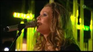Pernilla Andersson - Moody Tuesday (Live Vinterkrysset 2010).avi