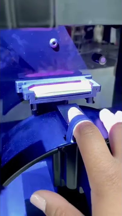 Robot Perfectly Paints Your Nails In Minutes, San Francisco company  Clockwork has built a nail-painting robot that precisely paints fingernails  without leaving a mess., By Insider Beauty