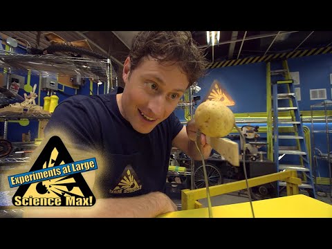 ⁣Science Max: Potato Centre Of Gravity EXPERIMENT