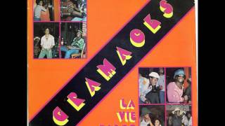 Video thumbnail of "Gramacks - Wooy midebar"