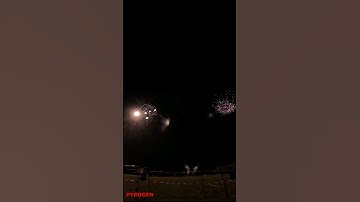 3 INCH SALUTE // SCALA 5 // JGWB // PyRoGeN #fireworks #shell #pyro #canistershells #3inch