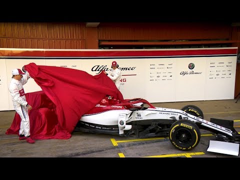 alfa-romeo-take-the-covers-off-2019-car-|-2019-formula-1-car-launches