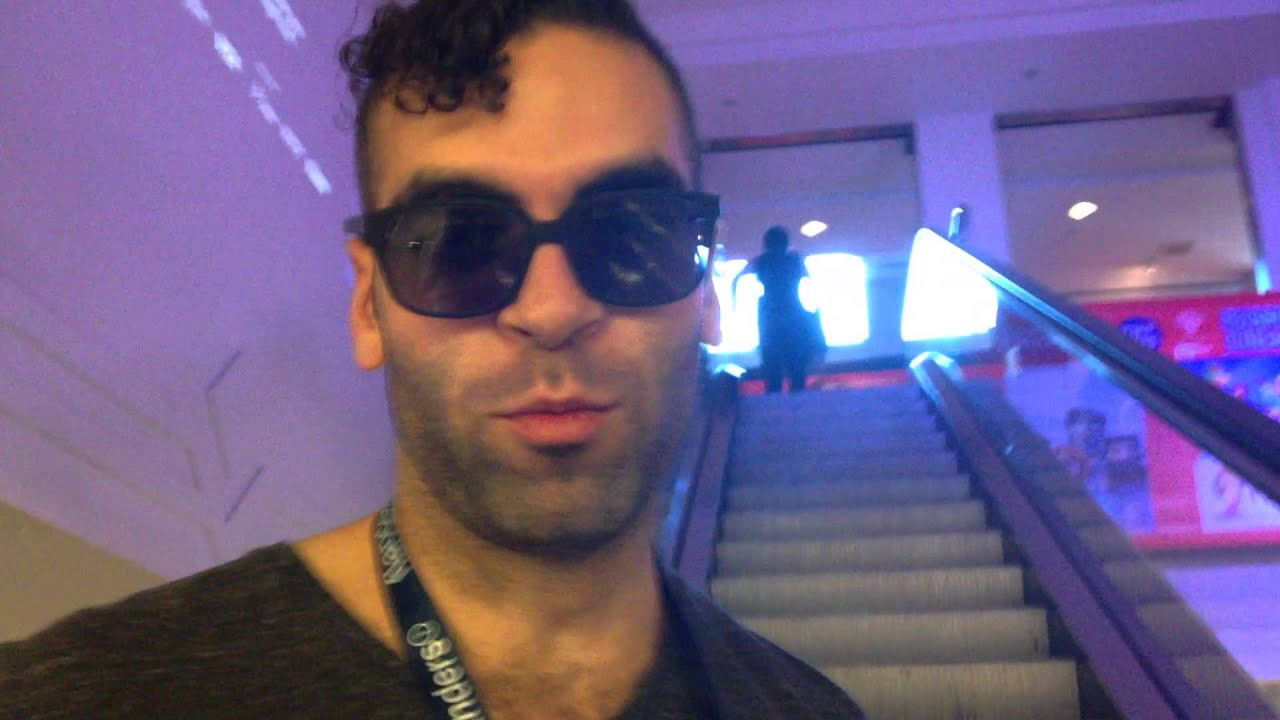 Faire de la promo à Toronto avec Adil El Arbi