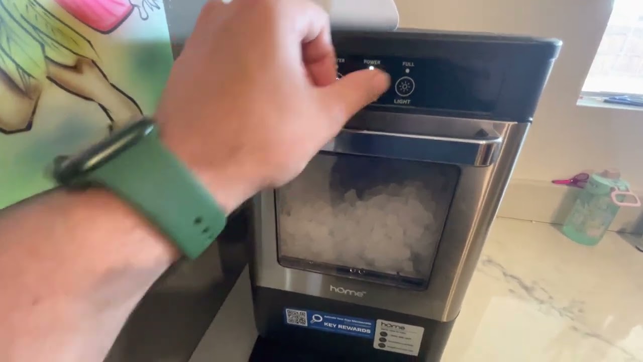 Nugget Ice Maker, Video published by ✨Marnette✨