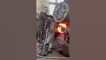 Make in China Using Reaming Machines to Perfect Bearing Holes #process #machine #forging #factory