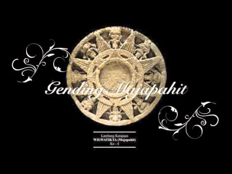 Pencak Silat Tepak Dua Ayun Umbing Opwaarts Terugkerend naar de dageraad - White Elephant Gemah, Bdg