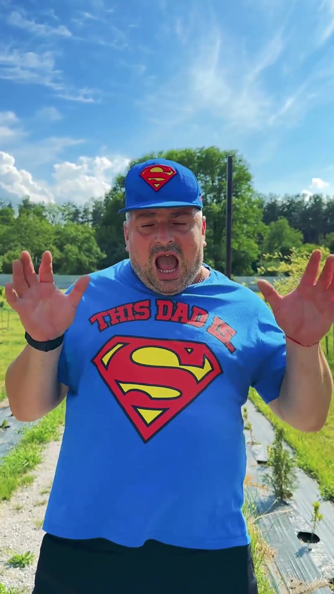 comedy: ?kid pranks dad with makeup?❤️?