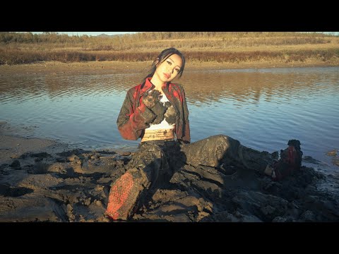 Muddy Dirty Asian Girl In Cyber Leather Outfits Sneakers Plays WIth Mud in a Wetlook Adventure