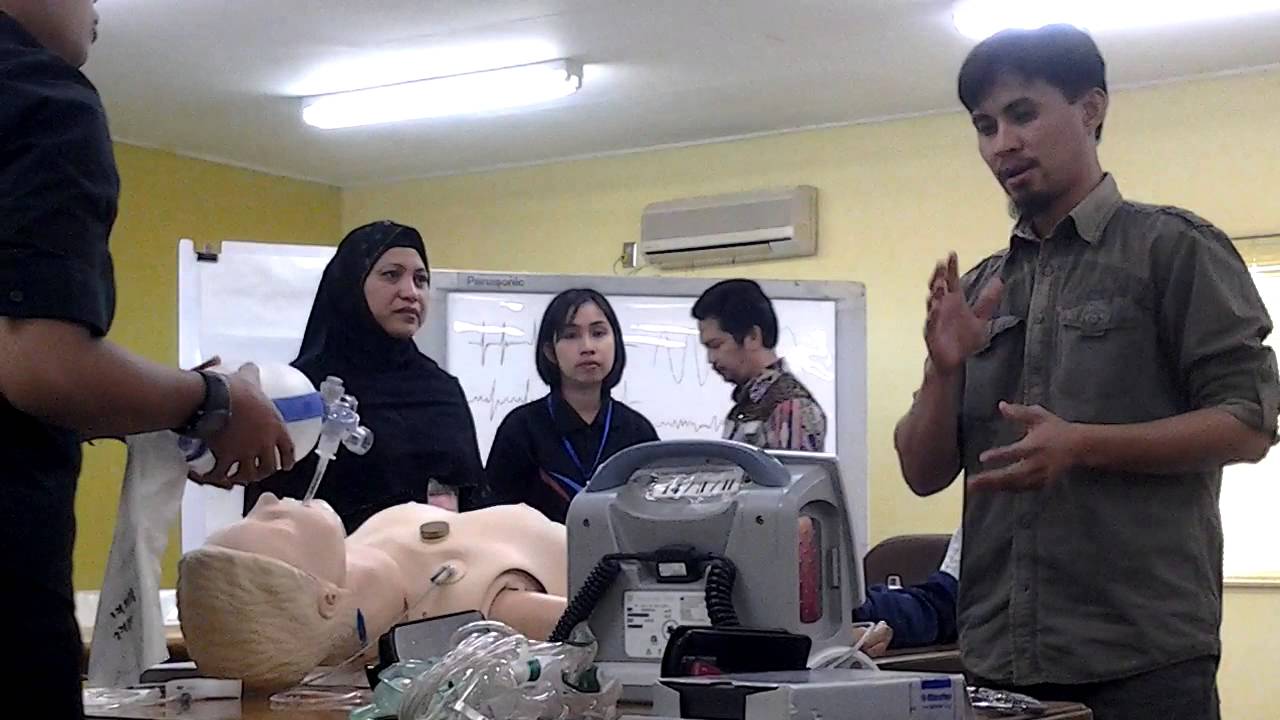 Megacode ACLS refers to guideline AHA 2010 - YouTube