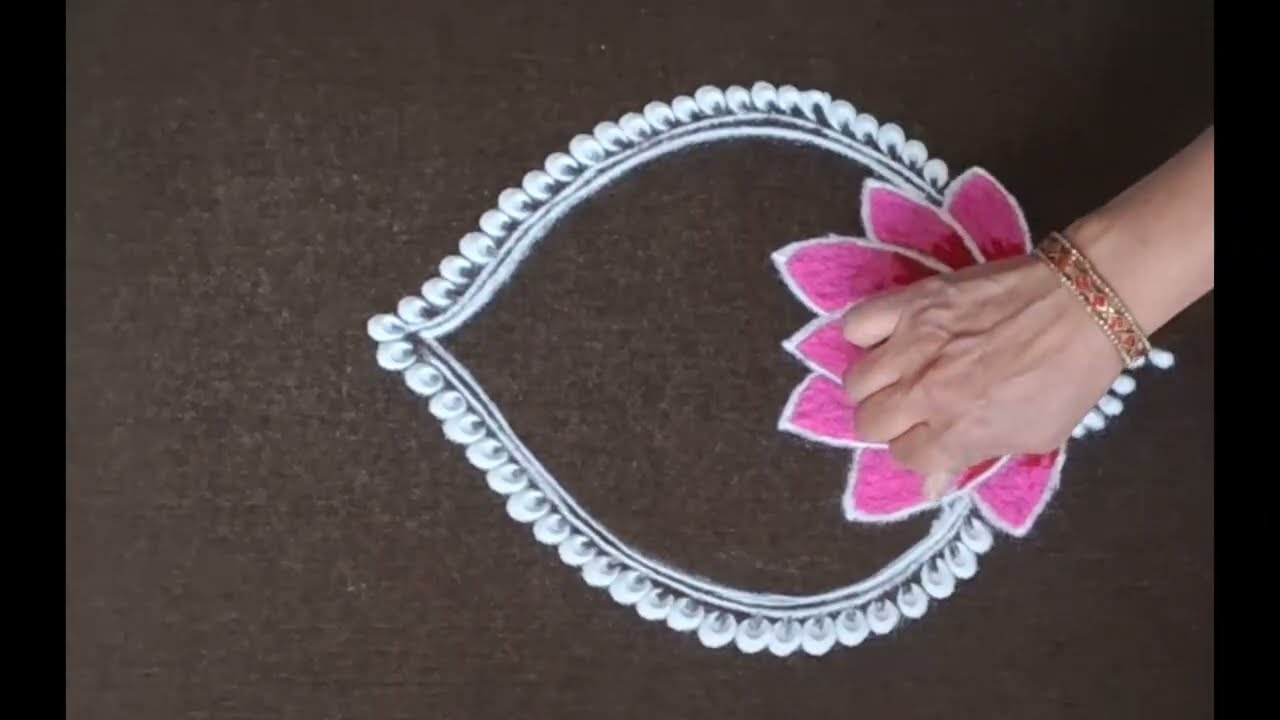 दररोज दारात काढण्यासाठी सोप्या व सुंदर रांगोळ्या 