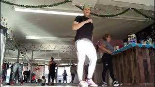 zumba con Alma y Mary