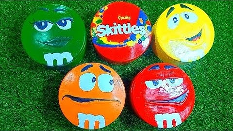 Satisfying video | unpacking 5 box Rainbow m& m,s vs maltesers containers with color candy ASMR