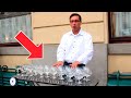 Пражская уличная музыка на бокалах с водой - Krásná je za noci matička Praha