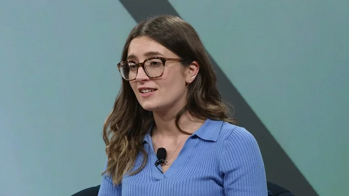 People Behind No7 Future Renew - Amy