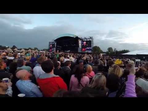 Fleetwood mac-The Chain (live at the Isle of wight Festival 2015) hd