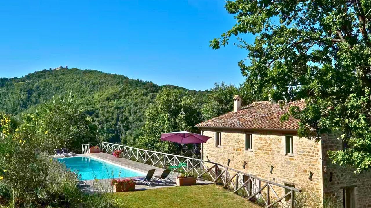 WOW! Luxury Stone Farmhouse & Pool | Lake & Castle Views – Umbria, Italy Tour
