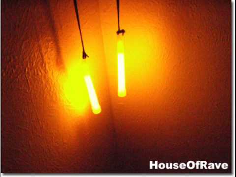 SNHP 933 Breakbeat 2004