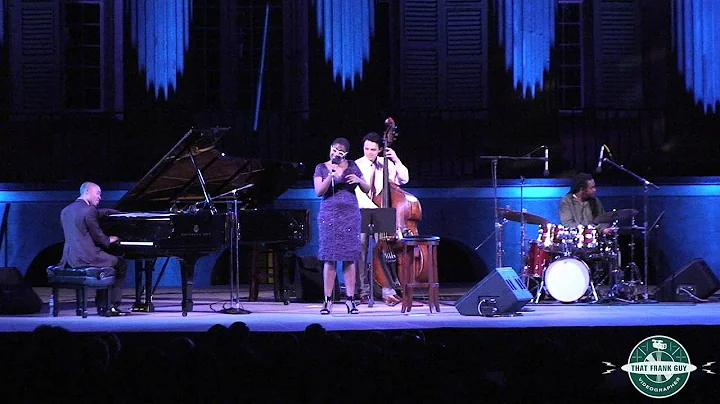 Cecile Mclorin Salvant (I only have eyes for you)
