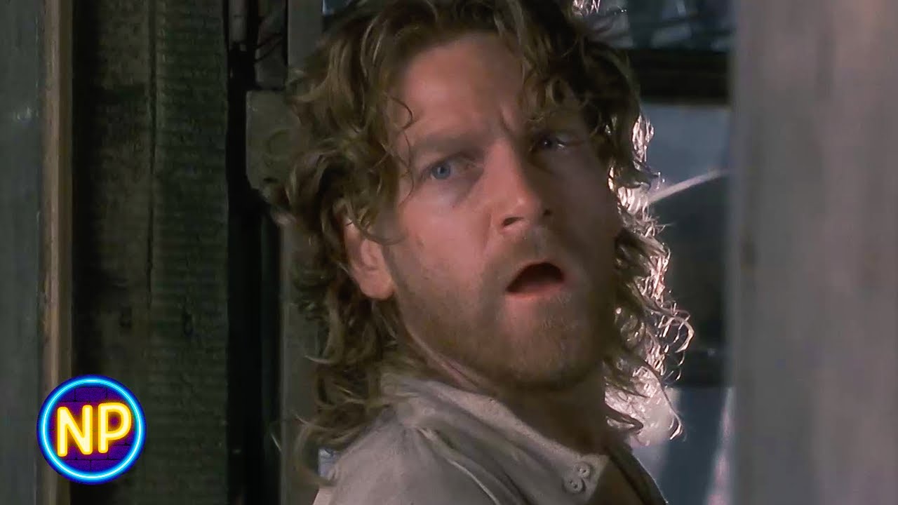 ⁣Building his Creation | Mary Shelley's Frankenstein (1994) | Now Playing