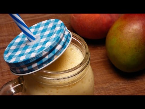 mango-peach-banana-diy-vitamin-bomb-smoothie