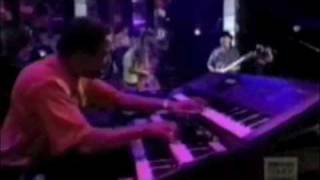 Celebrity Life & History of Carlos Santana Wealth