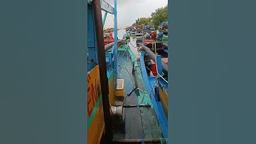 cần ra hai chiếc ghe ở bạc liêu ai cần ib em ghe ngan 3met4 dài 14 mét máy Isuzu lòng 105