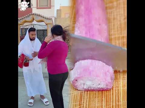 بنت جميلة طلبت من واحد يستر عليها فطلب منها شيء اخر