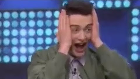 noah schnapp acting like a five-year-old for over 6 minutes straight