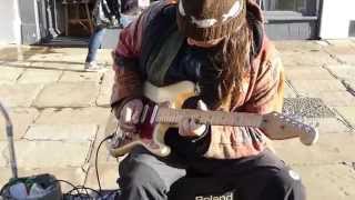 Mark Allen - Autumn leaves - Guitarist - Performing on the street of Chichester - Götutónlist chords