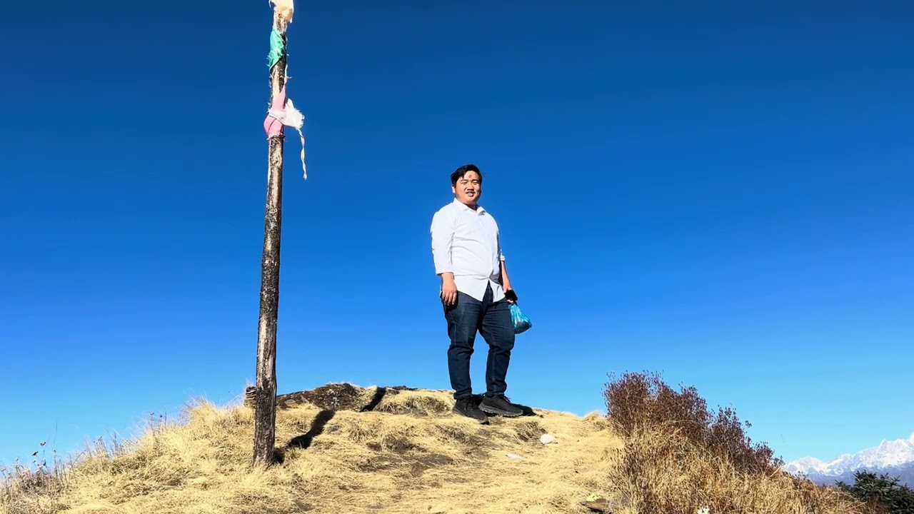 Exploring hills & mountains in the kalinchok Dolkha