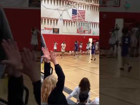 C/O 2024 Jasier Smith of Vallejo High School with his 1st in game dunk vs. Castlemont High.