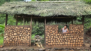 CEO left the city to build a house in the forest with wood and clay - an amazing new transformation