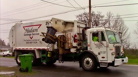 Hudson Garbage Service - Split Labrie Automizer Garbage Truck on a Peterbilt 320
