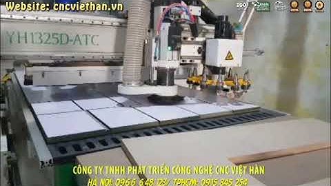 Máy chế biến gỗ 1 Spindle và 1 cụm thay dao tự động 12 dao