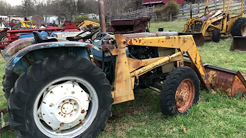 Kolik koní má dlouhý traktor 445?