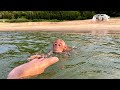 Bibi experiences swimming in the sea for the first time