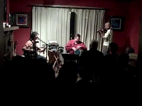 Kailin Yong Peace Project live at FolkHouse April ...