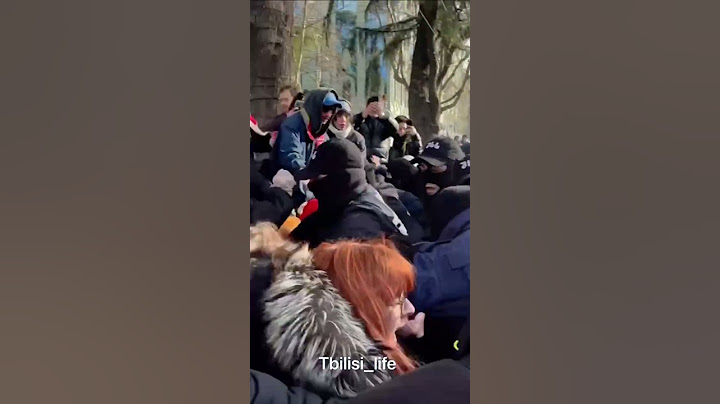 Լարված իրավիճակ Վրաստանի խորհրդարանի մոտ