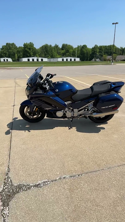 2023 Yamaha FJR 1300 ES