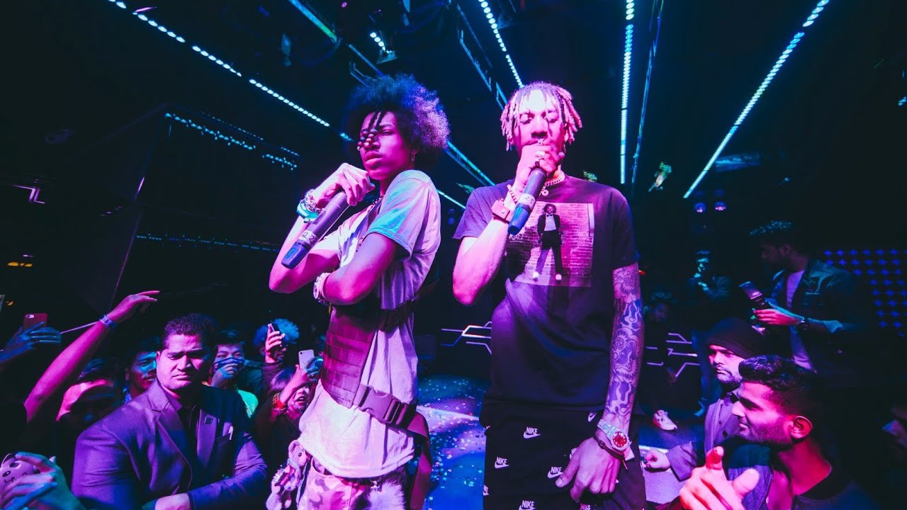 Download @Ayo & Teo - Better Off Alone (Live Performance Video)