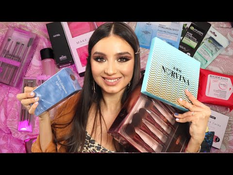 HUGE MAKEUP AND COSMETICS LUG