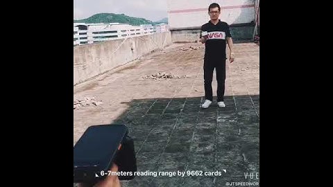 0-25M long Reading distance UHF RFID Handheld Reader