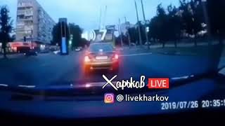 Полицейские сбили ребёнка на переходе в Харькове