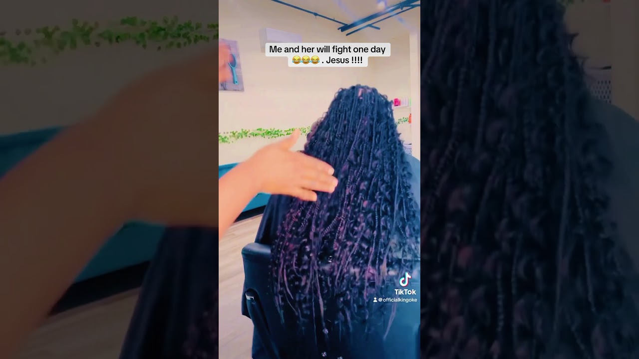 😂😂😂😂 we will fight one , you don’t even want to know what she did to me #bohobraids #boho